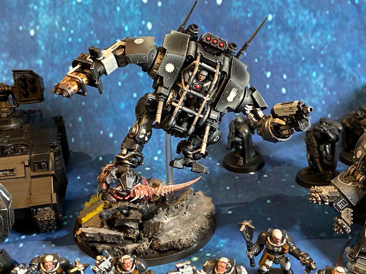 Dreadnought, Invictor, Iron Hands, Open Topped, Warhammer 40,000